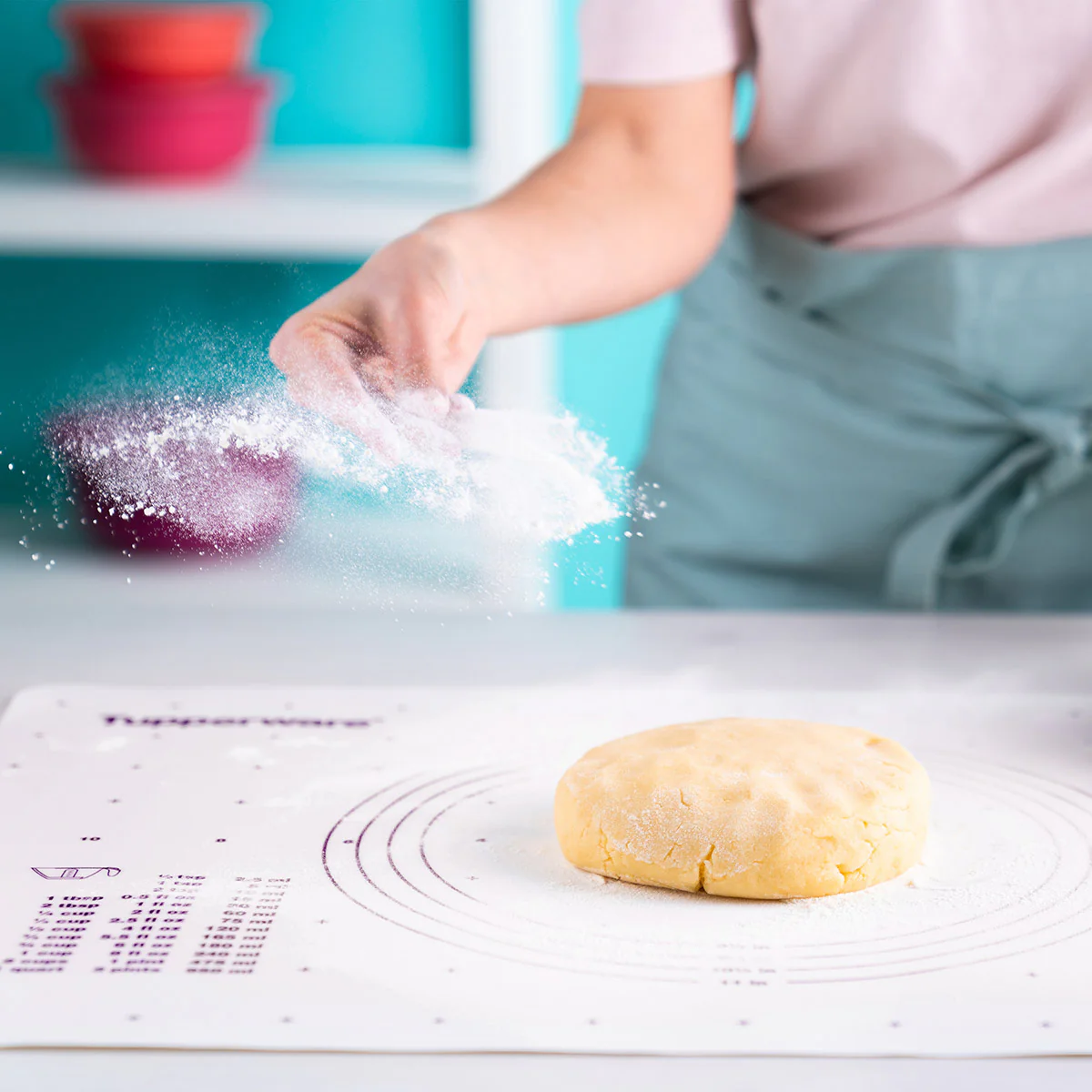 Tupperware® Pastry Sheet | Non-Slip Mat With Measuring Guides - Image 2